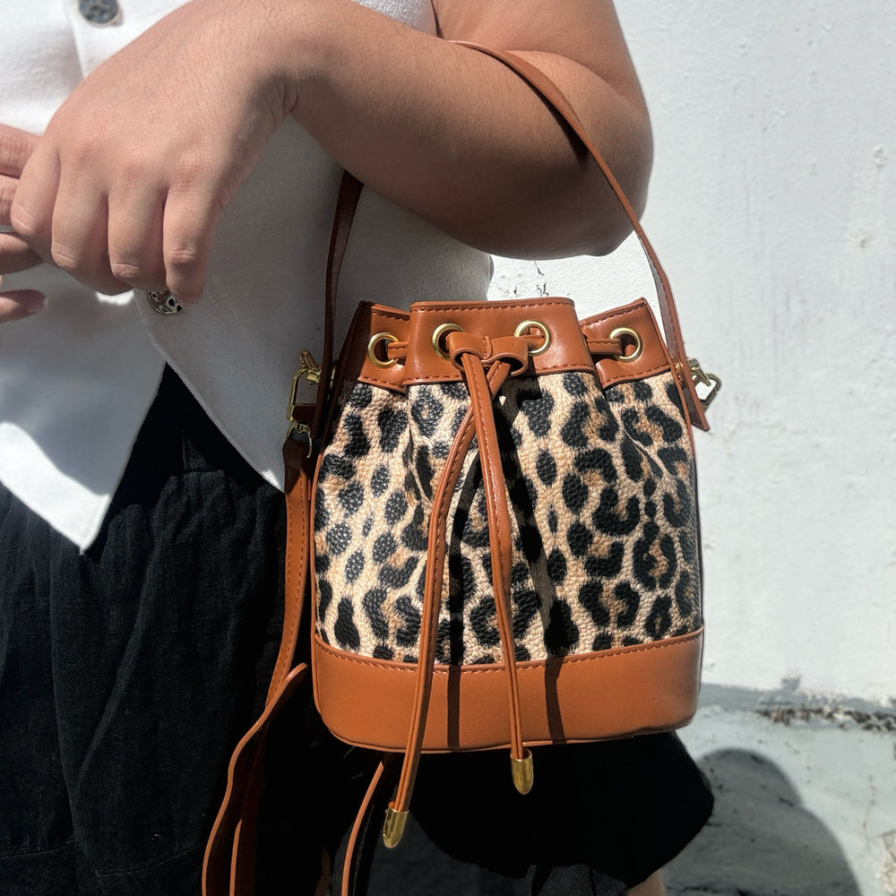 
                  
                    Leopard Print Handbag
                  
                