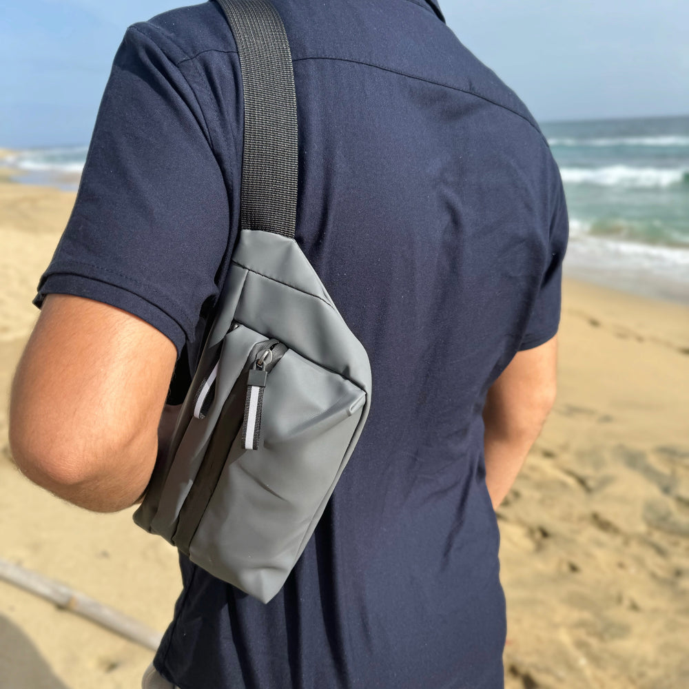 
                  
                    Waterproof Men Fannypack
                  
                