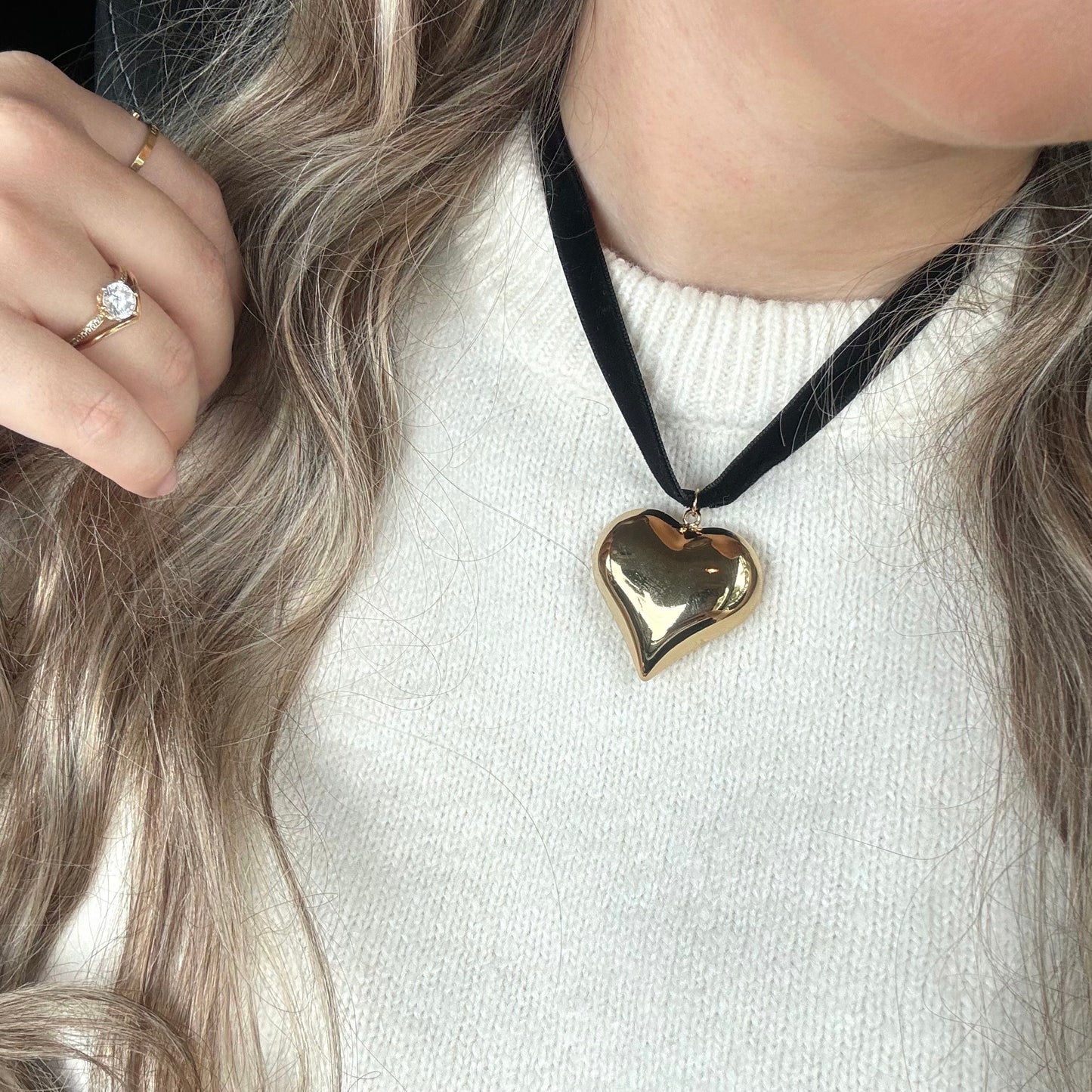 Heart Velvet Necklace